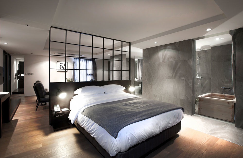 Brown Suites Hotel And Resort Jeju Bagian luar foto